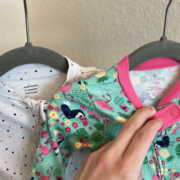 0-3M Pajama and Sleepsack Bundle - Picture 7 of 13